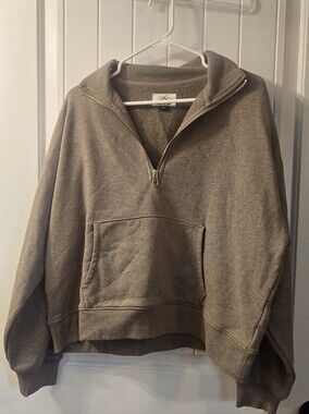 American Eagle Quarter Zip Sweatshirt